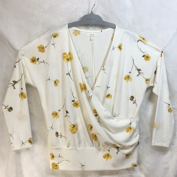 🌼 MAURICES Cream Yellow Floral Waffle Weave Faux Wrap Dolmen Long Sleeve - Picture 6 of 6
